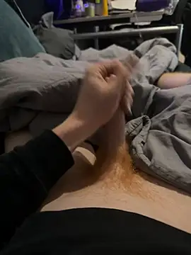 leon29leo online show from 10/07/25, 09:56