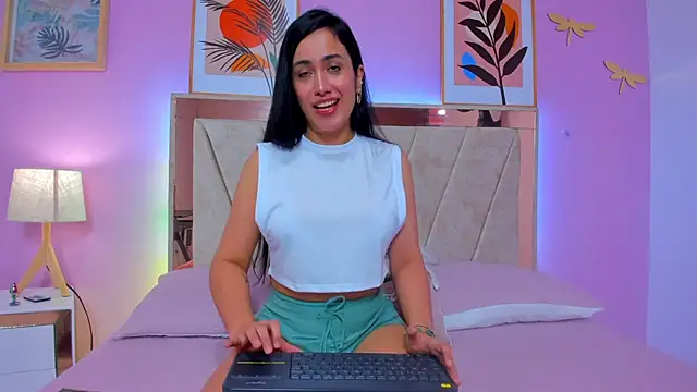 Snapshot of Miia_harper_ chatting on 01/25/25, 11:13 Miia harper online show from 01/25/25, 11:13