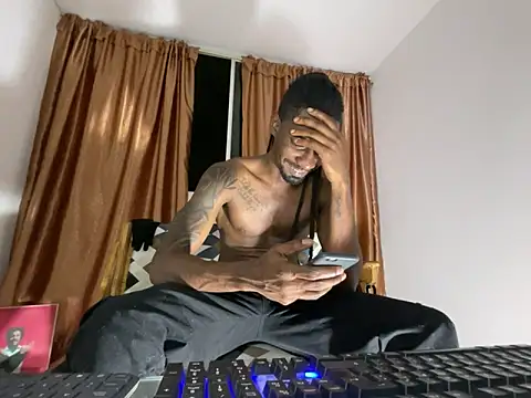 Malkon Big online show from 12/21/25, 04:08