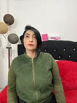 karenlennox1 online show from 12/21/25, 12:29