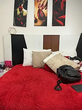 karenlennox1 online show from 07/30/26, 11:48