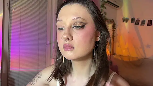 Jenny darling love online show from 06/28/26, 08:26
