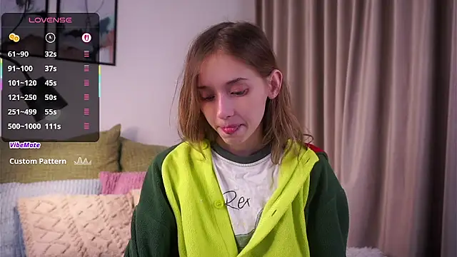 EdlinHargus online show from 12/03/25, 01:35