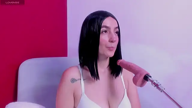 Kate bunny  online show from 02/11/25, 11:32