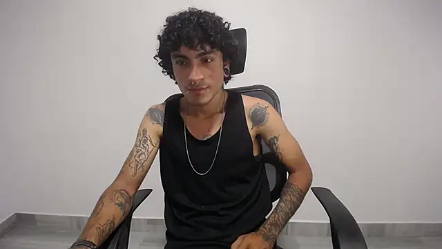 present the magic online show from 01/15/25, 08:20