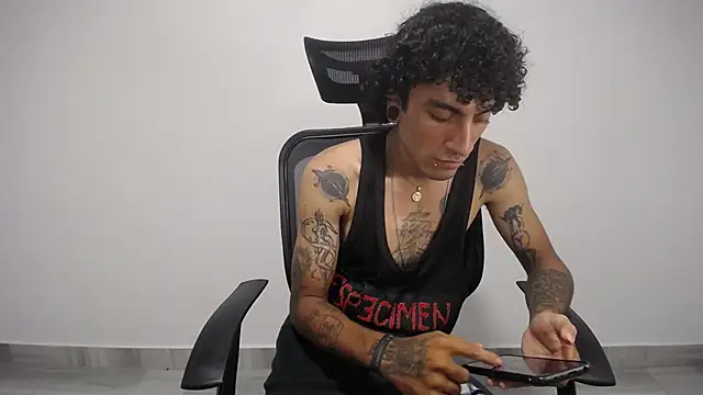 present the magic online show from 01/27/25, 04:20