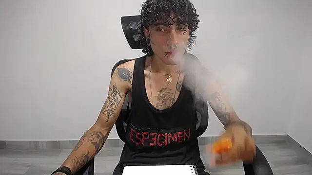 present the magic online show from 02/27/25, 03:47