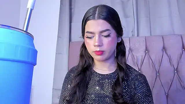 Ashley piinkk  online show from 03/20/25, 12:00