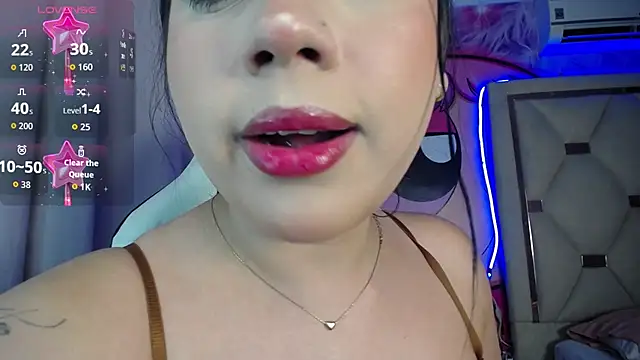 Ashley piinkk  online show from 07/28/26, 11:26
