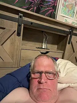 Mimmoromeo1973 online show from 04/15/26, 04:52