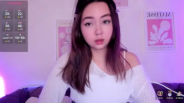 Snapshot of Fluffy_Rose chatting on 01/17/25, 01:57 Fluffy Rose online show from 01/17/25, 01:57