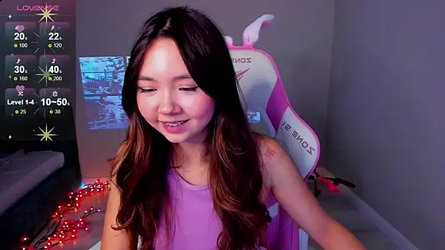 Fluffy Rose online show from 11/03/25, 03:13