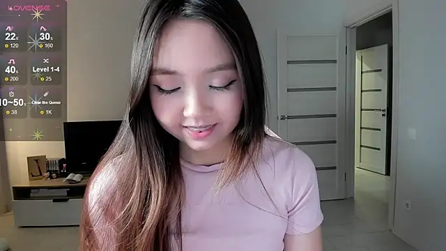 Fluffy Rose online show from 03/07/26, 09:39