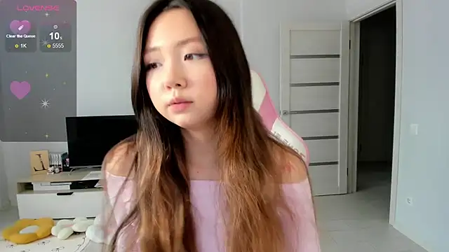 Fluffy Rose online show from 04/07/26, 03:18