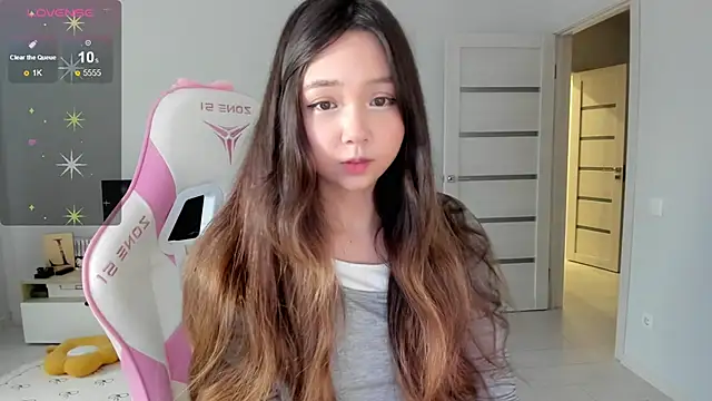 Snapshot of Fluffy_Rose chatting on 06/12/26, 12:42 Fluffy Rose online show from 06/12/26, 12:42