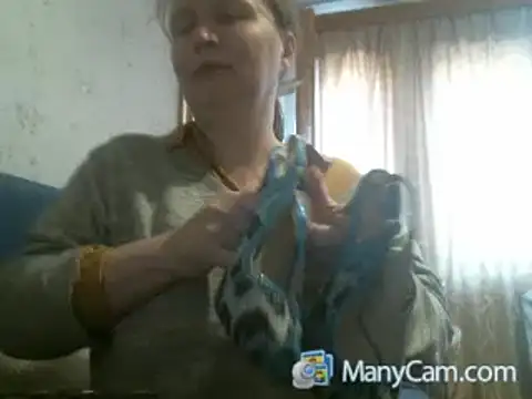 Isolda25 online show from 01/15/25, 11:43