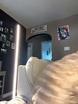 Vanilla-Cakebaum online show from 01/04/25, 05:16