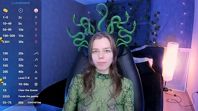 Tina Tayllor online show from 12/27/24, 02:04