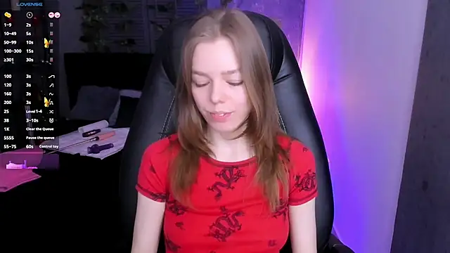 Tina Tayllor online show from 03/22/25, 04:58