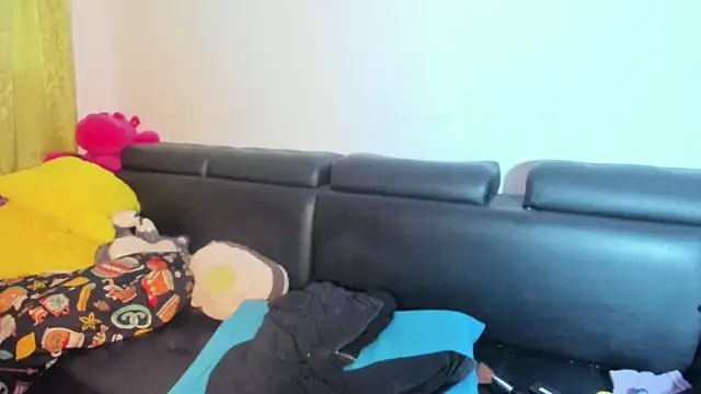 jennifer ts online show from 03/25/26, 09:43