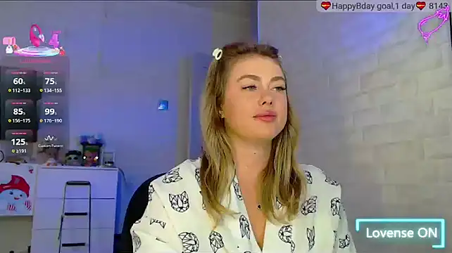 SuchCute online show from 09/14/25, 02:11