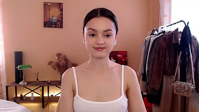 Snapshot of CuteRuby99 chatting on 08/08/26, 04:25 CuteRuby99 online show from 08/08/26, 04:25