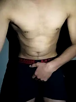 xyrus  online show from 01/08/25, 06:31