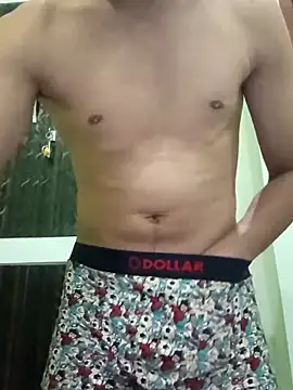 xyrus  online show from 03/19/25, 12:45