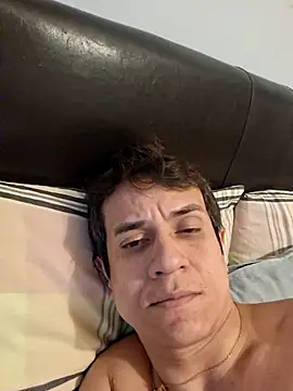 Tulio maravilha12 online show from 02/05/26, 10:58