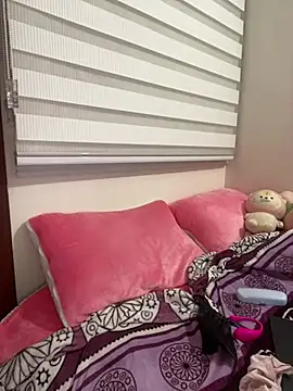 KittieCatty online show from 01/15/25, 04:25