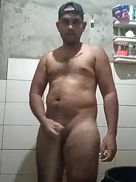 travieso2893 online show from 02/19/25, 03:17