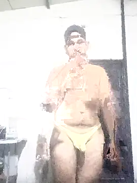 Snapshot of travieso2893 chatting on 06/15/26, 02:36 travieso2893 online show from 06/15/26, 02:36