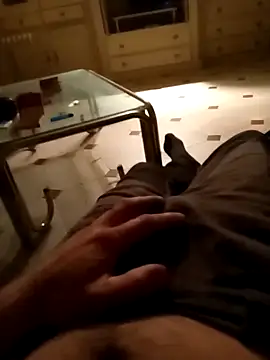 Snapshot of rush6983 chatting on 02/27/25, 11:48 rush6983 online show from 02/27/25, 11:48