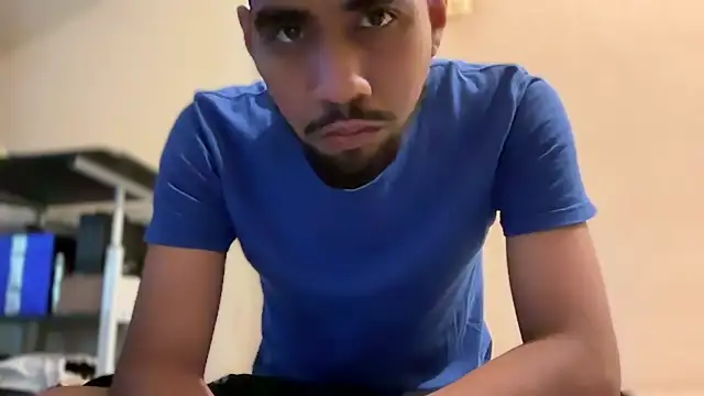 EnriquePersian197 online show from 01/15/25, 07:55