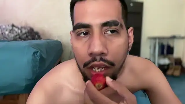 EnriquePersian197 online show from 01/19/25, 03:21