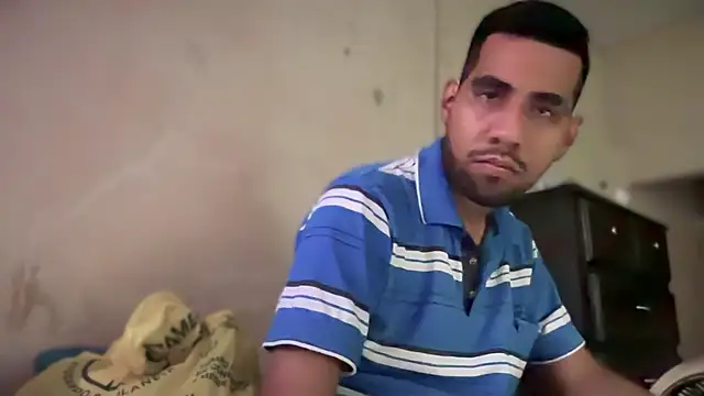 EnriquePersian197 online show from 02/11/25, 09:14