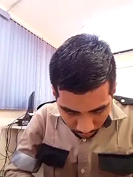 EnriquePersian197 online show from 02/27/25, 09:14