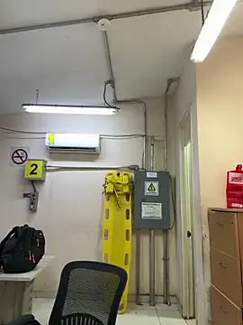 EnriquePersian197 online show from 10/15/25, 01:06