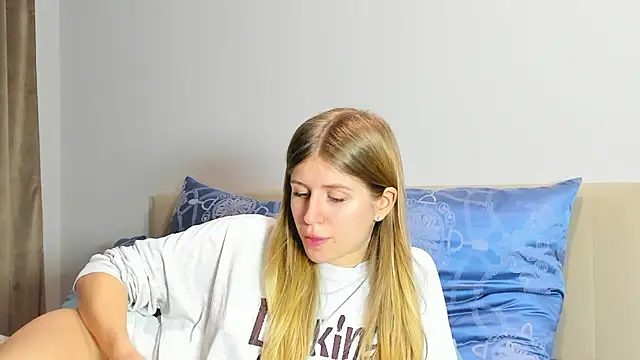 kirraa  online show from 01/07/26, 05:59