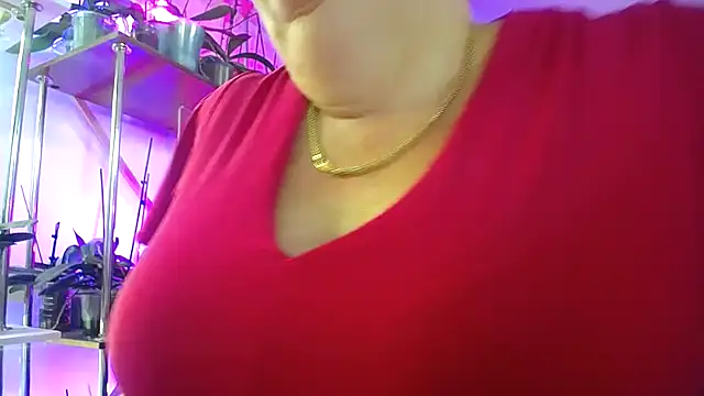 Snapshot of _Sweet_Woman chatting on 09/23/25, 04:37 Sweet Woman online show from 09/23/25, 04:37