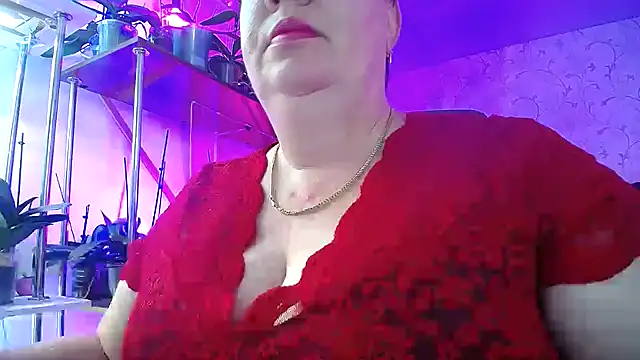 Snapshot of _Sweet_Woman chatting on 09/24/25, 01:03 Sweet Woman online show from 09/24/25, 01:03