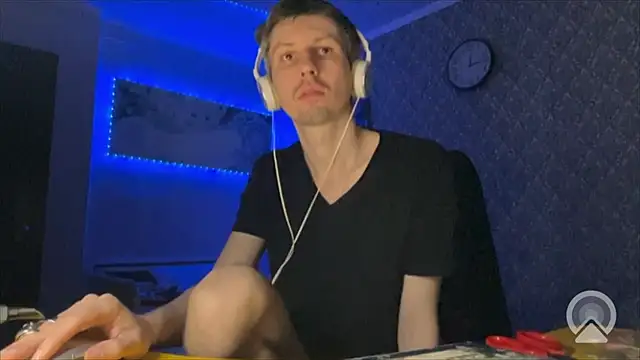 Aki-Laky online show from 01/08/26, 07:16