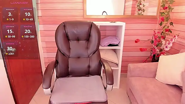 marien thomson  online show from 02/20/26, 02:19