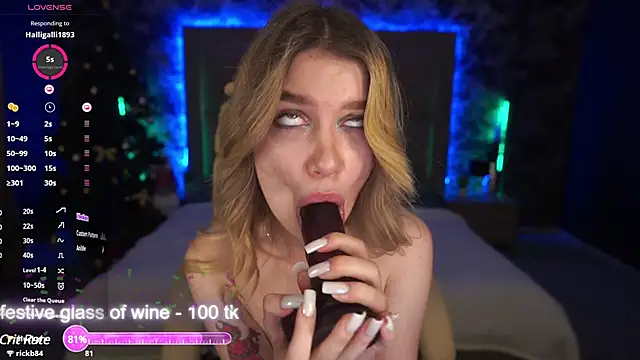 Snapshot of AnacondaOn chatting on 12/31/24, 06:02 AnacondaOn online show from 12/31/24, 06:02