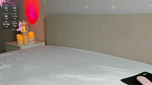 Emmanuelleee online show from 02/25/25, 07:09