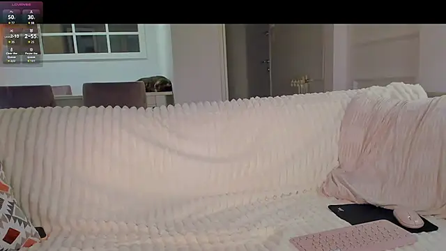 Snapshot of Emmanuelleee chatting on 07/16/26, 02:56 Emmanuelleee online show from 07/16/26, 02:56