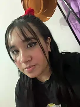 Snapshot of melyescobar chatting on 01/15/25, 12:04 melyescobar online show from 01/15/25, 12:04
