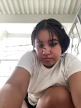 Snapshot of melyescobar chatting on 01/31/25, 03:11 melyescobar online show from 01/31/25, 03:11