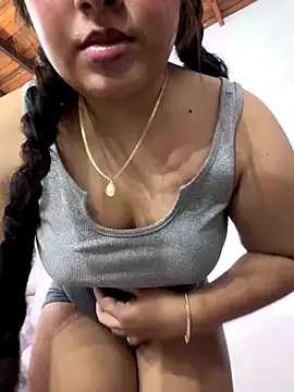 melyescobar online show from 11/09/25, 03:38