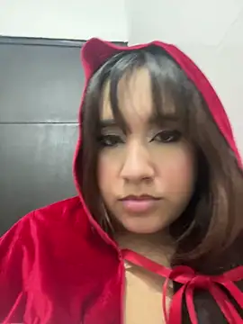 Snapshot of melyescobar chatting on 05/18/26, 04:07 melyescobar online show from 05/18/26, 04:07